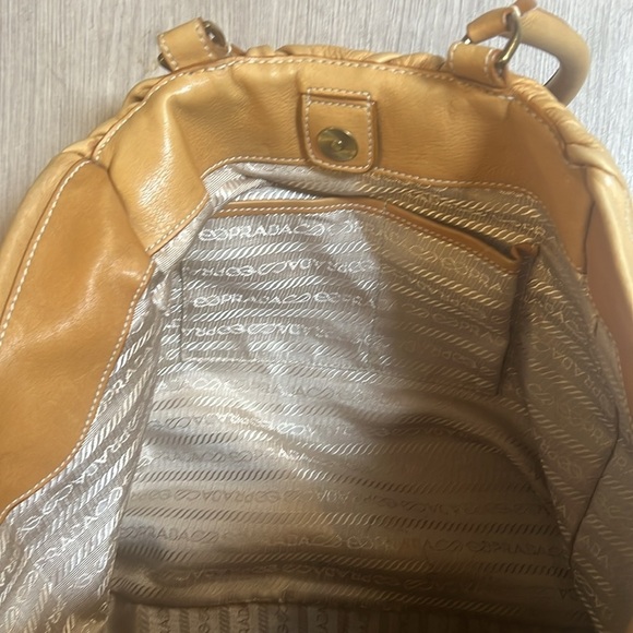 Prada - vintage casual tote - Picture 7 of 7